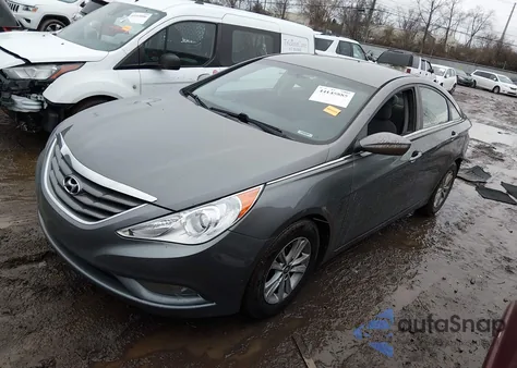 2013 Hyundai Sonata Gls z USA, uszkodzony, nr VIN 5NPEB4AC4DH756584